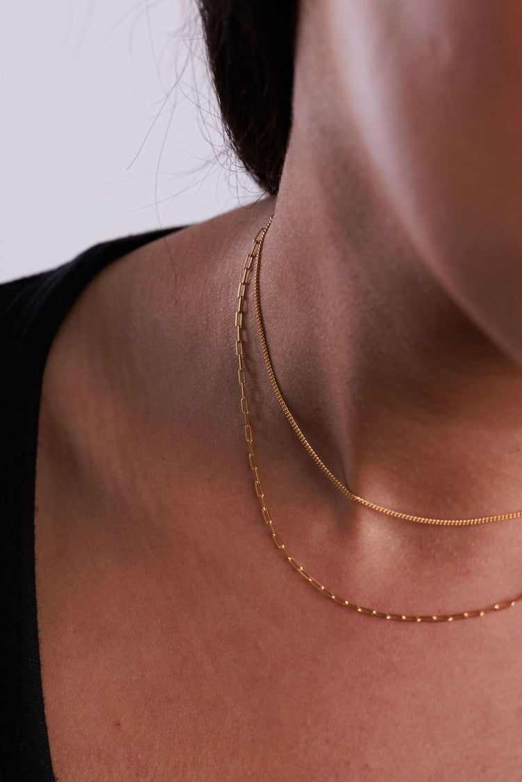 minimalist gold chain necklaces