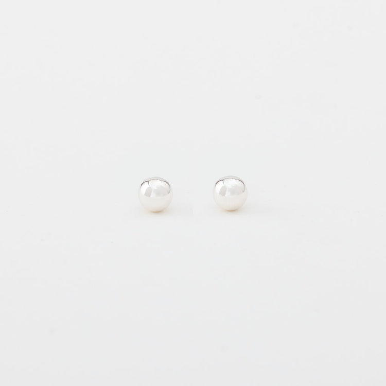 Silver sphere stud earrings for a dainty look